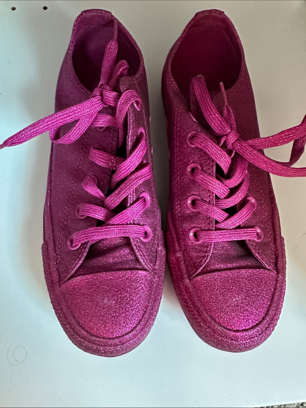 Converse Kids Glitter Lace-Up Sneakers in Hot Pink